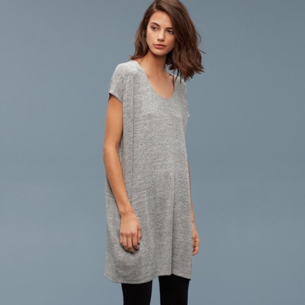 Aritzia Wilfred Free Lorelei Light Grey Dress Knit Size M